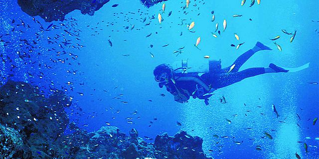 PADI Discovery Initiation diving in mauritius (8a) (3)